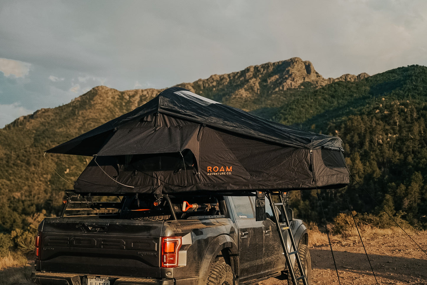 ROAM Adventure Co. The Vagabond Rooftop Tent