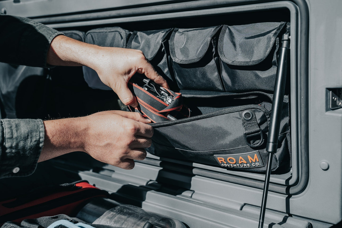 ROAM Adventure Co. 95L Lid Organizer