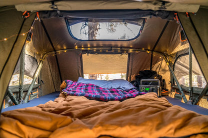 ROAM Adventure Co. The Vagabond Rooftop Tent