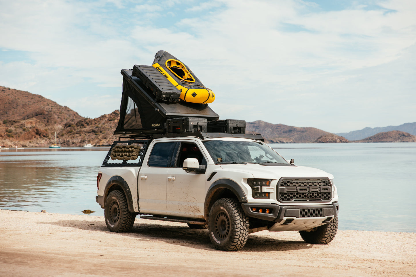 ROAM Adventure Co. The Desperado Hardshell Rooftop Tent