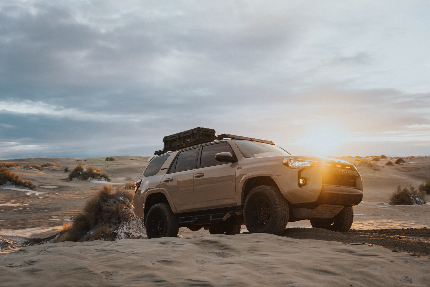 ROAM Adventure Co. 95L Rugged Mounts